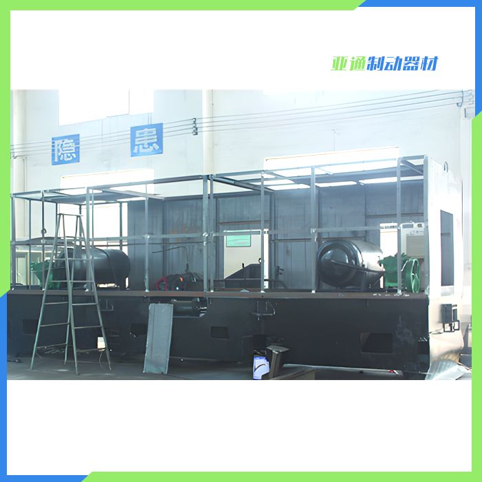 生產中的電機車